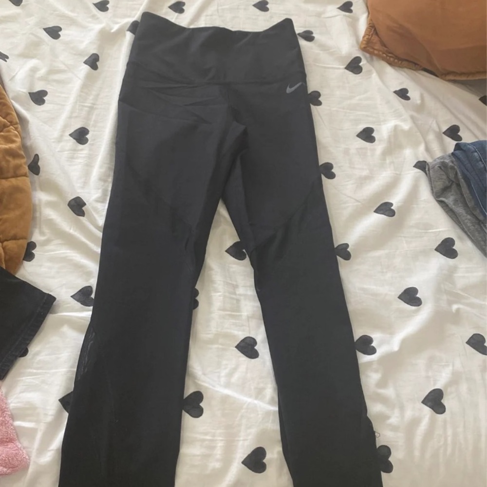Nike dry fit leggings